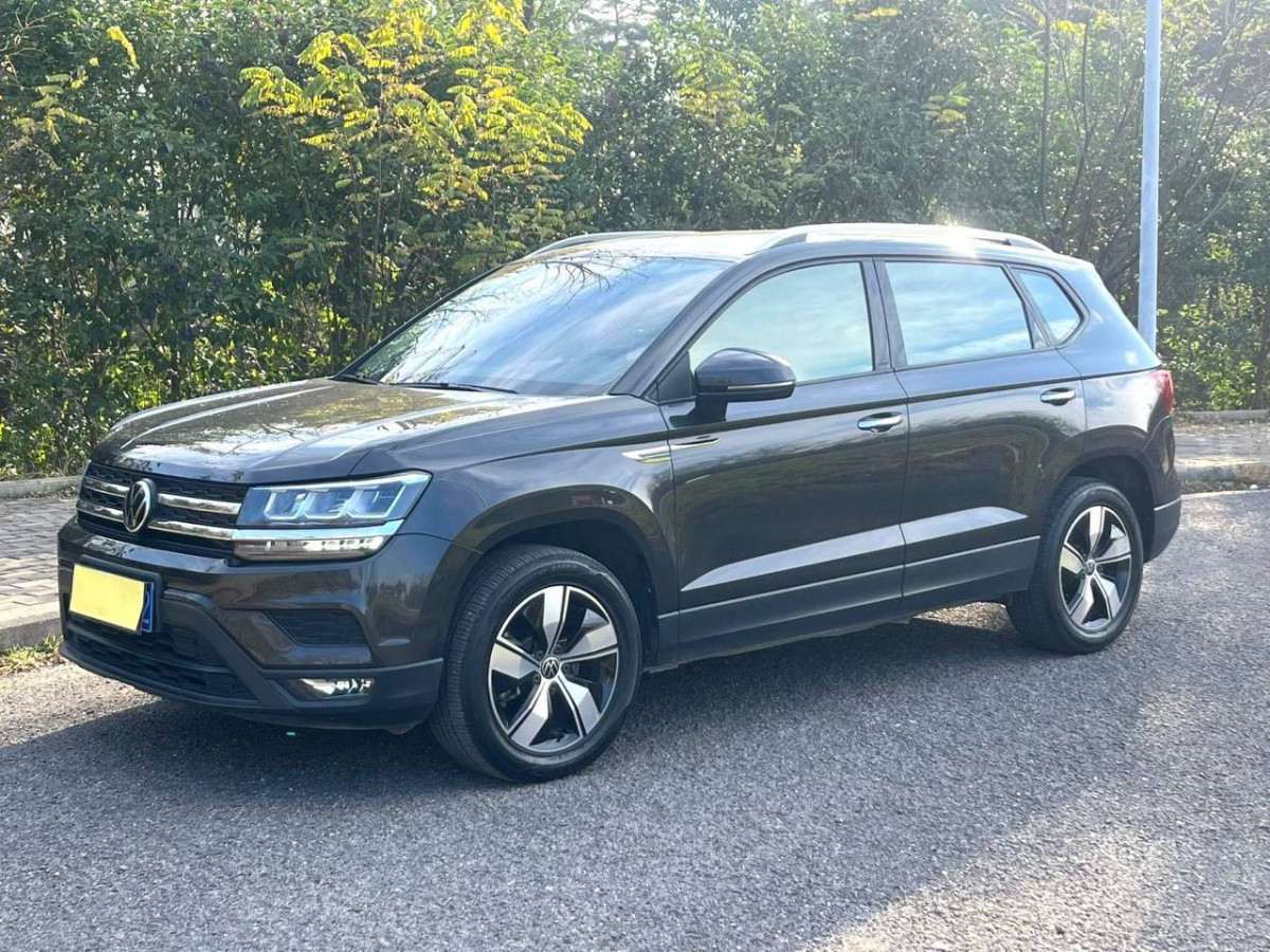 VW Tharu 1.4 Luxury PLUS