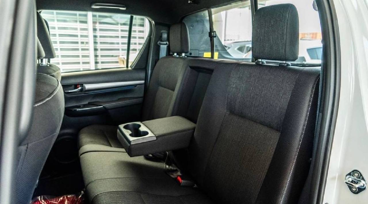 TOYOTA Hilux Adventure