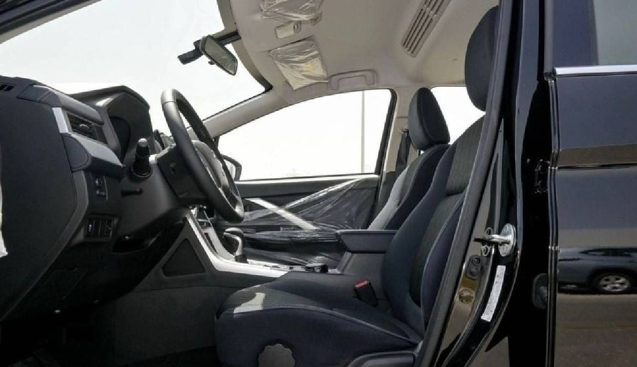 Mitsubishi Xpander Cross