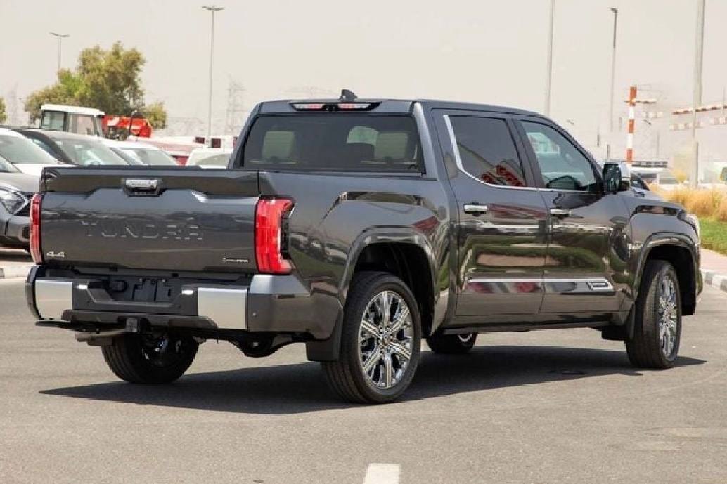 Toyota Tundra Capstone