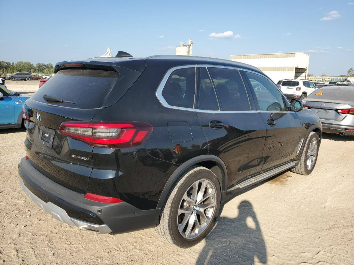 BMW X5 xDrive40i