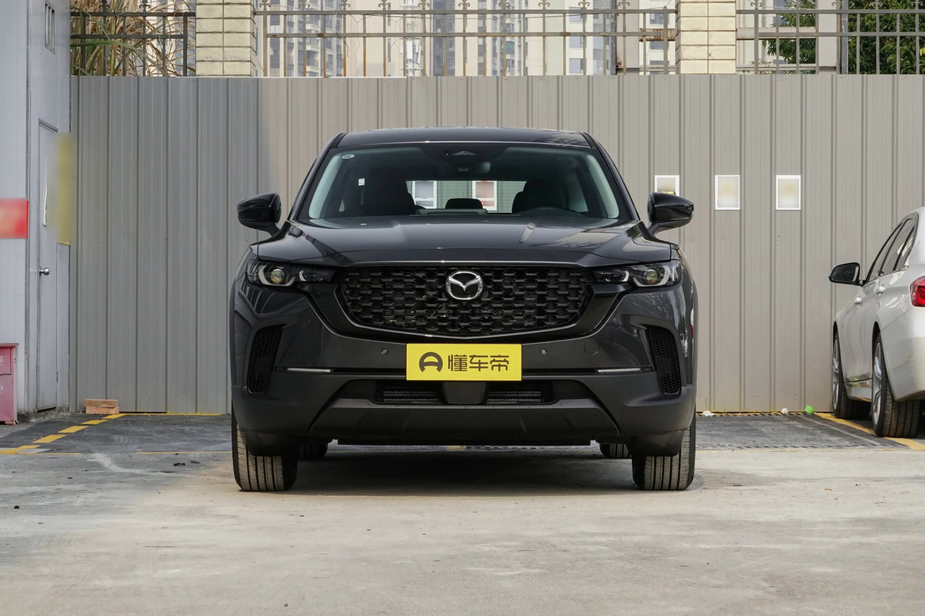 Mazda cx50